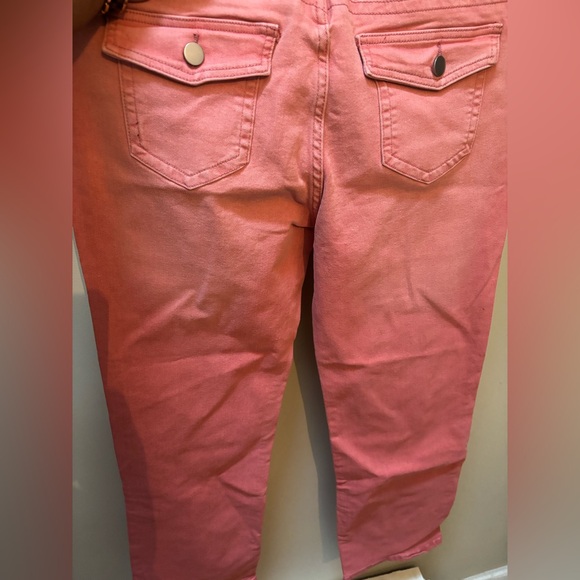 Denim - Women’s Pink Slim Jeans